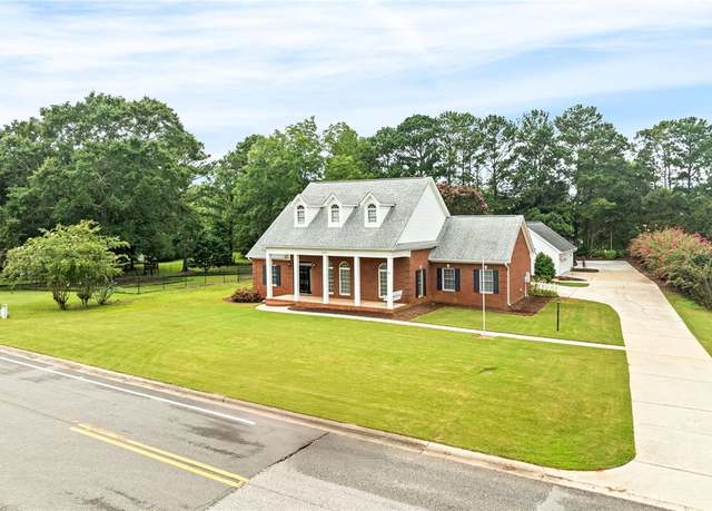 Property at 2000 India Rd, Opelika, AL 36801, 4 beds, 2 baths