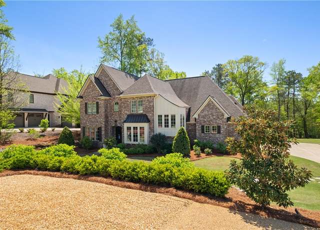 Property at 1321 Falls Crest Dr, Auburn, AL 36830, 5 beds, 4 baths