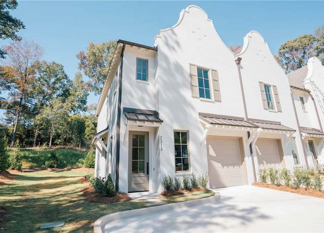 Property at 2320 Riverwood Dr, Auburn, AL 36830, 3 beds, 2.5 baths