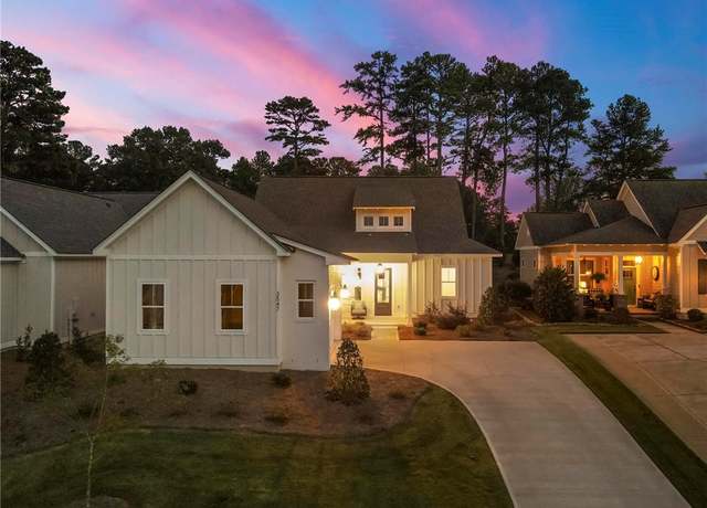 Property at 3547 Eagle Trl, Opelika, AL 36801, 3 beds, 2 baths