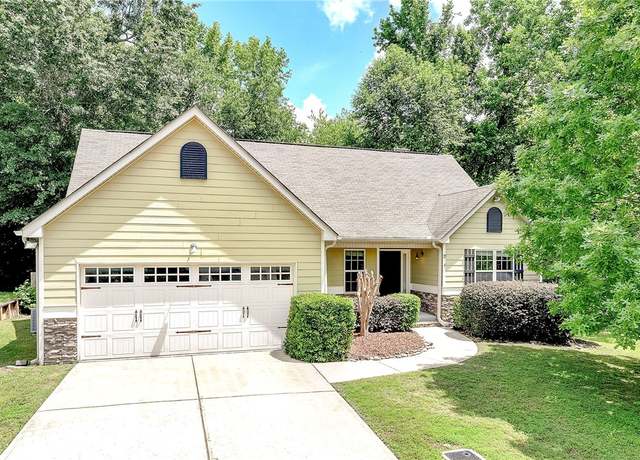 Property at 4100 Mara Vista Dr, Auburn, AL 36832, 3 beds, 2 baths