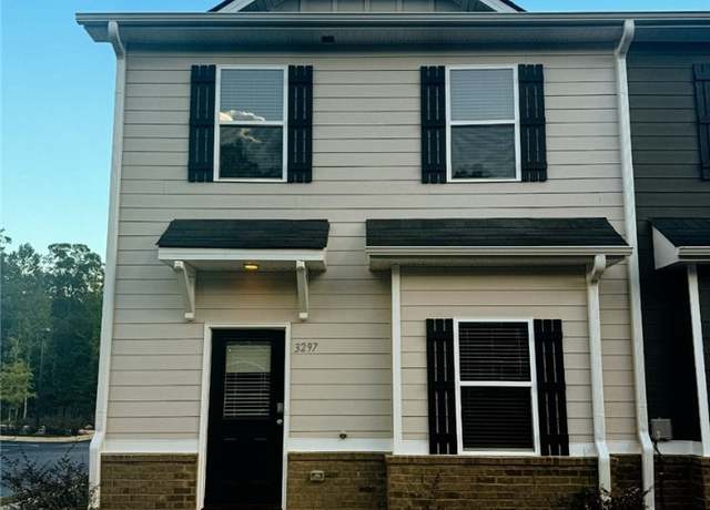 Property at 3297 Hamlet Dr #33, Opelika, AL 36804, 2 beds, 2.5 baths