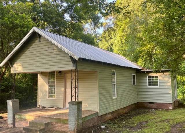 Property at 204 S 1st Pl, Opelika, AL 36801, 1 bed, 1 bath