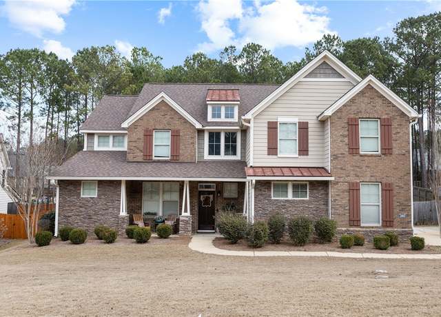 Property at 2160 Cardinal Ln, Auburn, AL 36879, 5 beds, 3.5 baths
