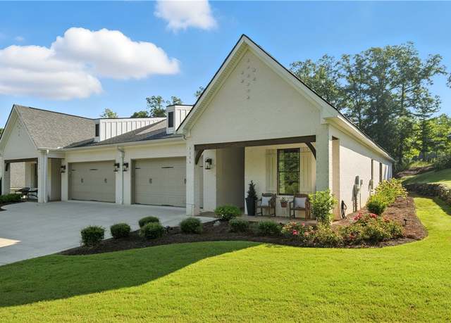 Property at 1111 Titleist Way, Auburn, AL 36830, 3 beds, 2.5 baths