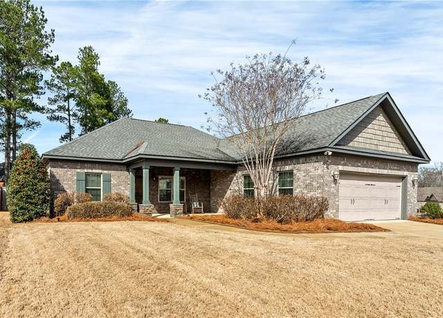 Property at 2655 Sophia Ct, Auburn, AL 36830, 4 beds, 3 baths