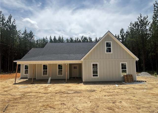 Property at 1484 Lee Road 129, Salem, AL 36874, 4 beds, 2 baths