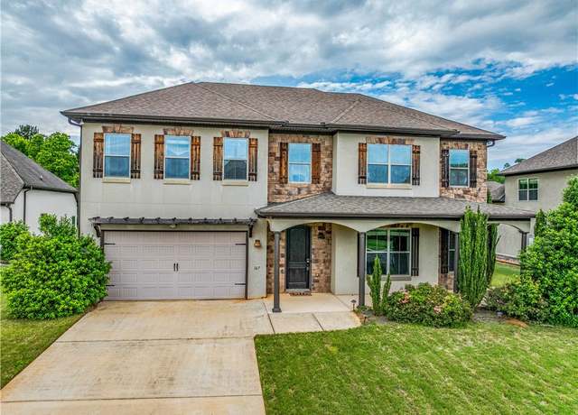 Property at 167 Vinci Way, Auburn, AL 36830, 5 beds, 4.5 baths