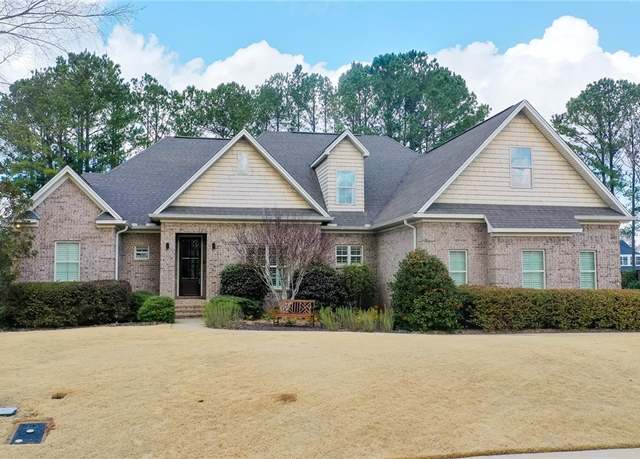 Property at 491 Bennington Ct, Auburn, AL 36830, 5 beds, 3.5 baths