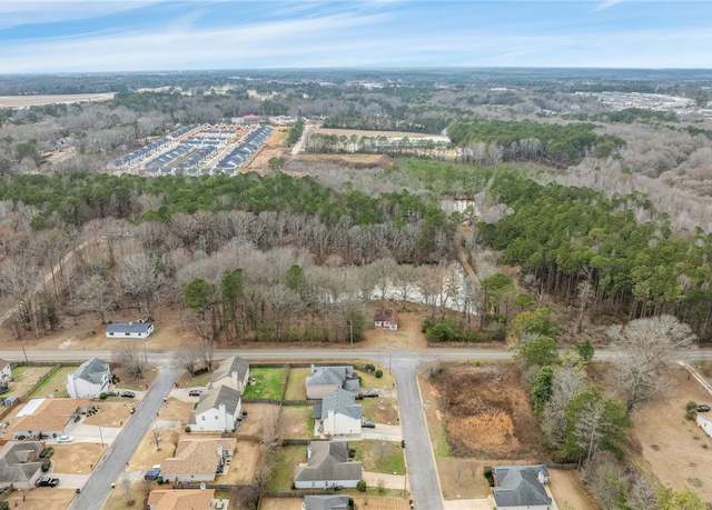 Property at 2112 Cunningham Dr, Opelika, AL 36801