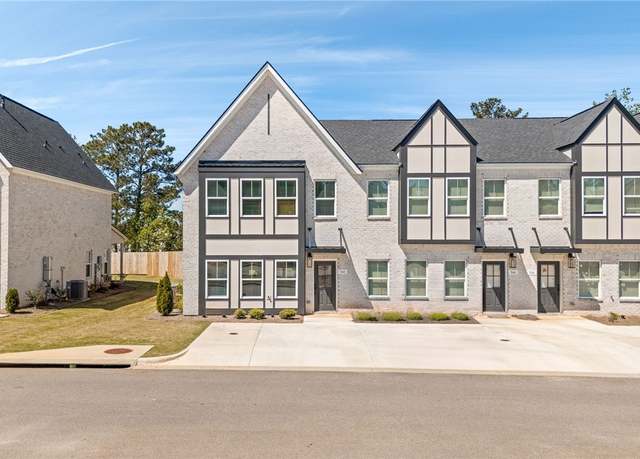 Property at 540 Waterpoint Way, Opelika, AL 36801, 3 beds, 2.5 baths