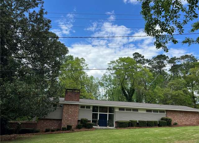 Property at 1414 Piedmont Ave, Opelika, AL 36801, 3 beds, 3 baths