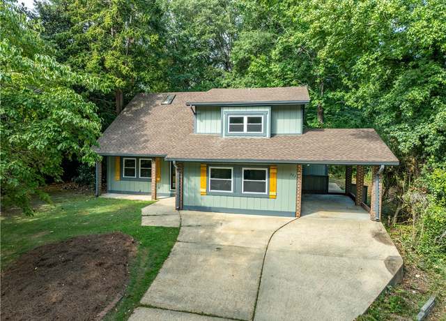 Property at 751 Letohatchee Dr, Auburn, AL 36830, 5 beds, 2.5 baths
