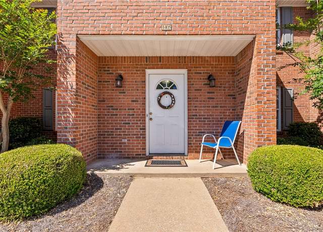 Property at 1477 N Donahue Dr #1405, Auburn, AL 36830, 3 beds, 3.5 baths