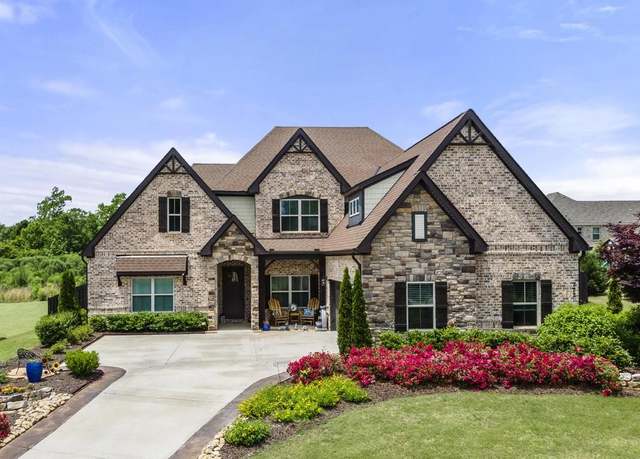 Property at 772 Monroe Dr, Auburn, AL 36832, 5 beds, 4.5 baths