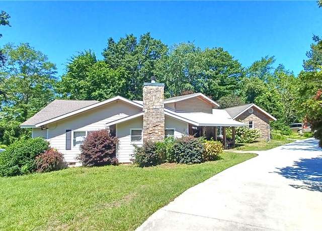 Property at 5394 Lee Road 166, Opelika, AL 36804, 3 beds, 3.5 baths