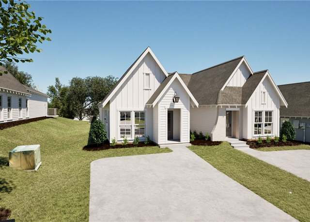 Property at 3240 Bradley Ln, Auburn, AL 36830, 2 beds, 2 baths