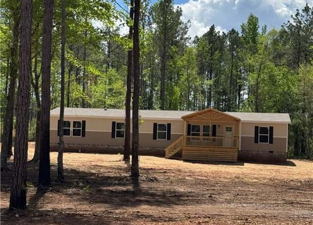 Property at 1934 Lee Road 278, Salem, AL 36874, 4 beds, 2 baths