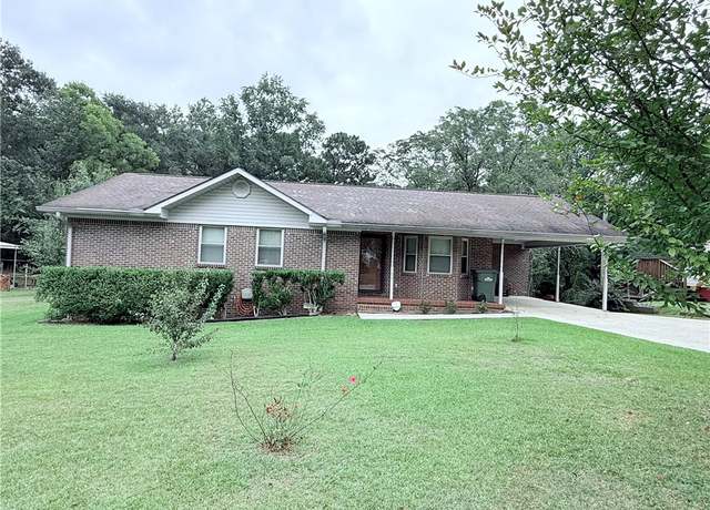 Property at 109 Church St, Valley, AL 36854, 3 beds, 1 bath