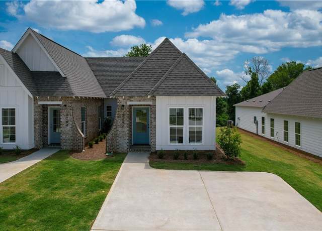 Property at 03242 Bradley Ln, Auburn, AL 36830, 2 beds, 2 baths