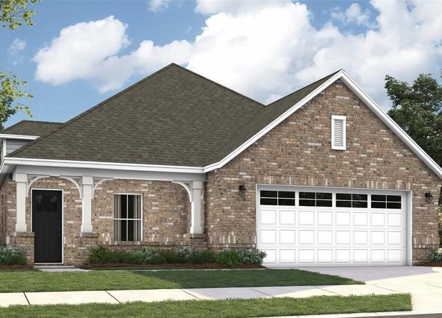 Property at 2453 Ridgecrest Dr, Auburn, AL 36832, 5 beds, 2.5 baths