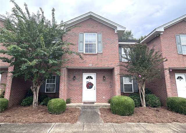 Property at 1477 N Donahue Dr #1308, Auburn, AL 36830, 3 beds, 3.5 baths