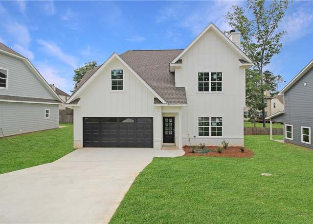 Property at 369 Lightness Dr, Auburn, AL 36832, 4 beds, 2.5 baths