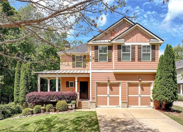 Property at 1489 Reynolds Dr, Auburn, AL 36380, 5 beds, 3 baths