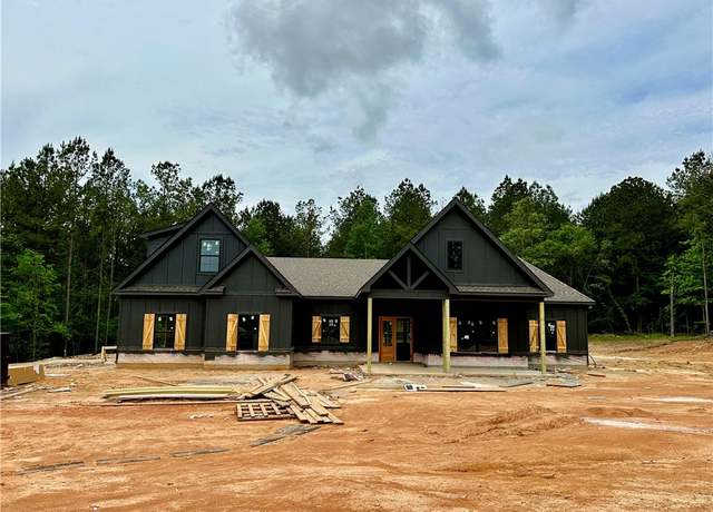 Property at 66 Lee Road 950, Smiths Station, AL 36877, 5 beds, 3.5 baths
