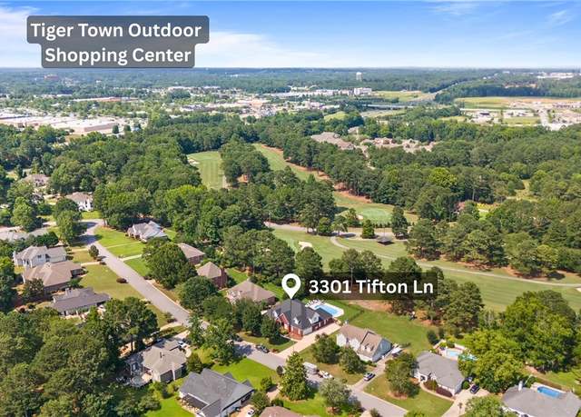 Property at 3301 Tifton Ln, Opelika, AL 36804, 5 beds, 4.5 baths