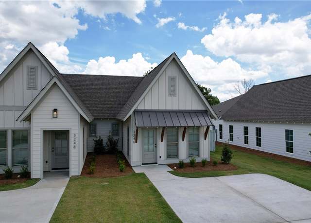 Property at 3230 Bradley Ln, Auburn, AL 36830, 2 beds, 2 baths
