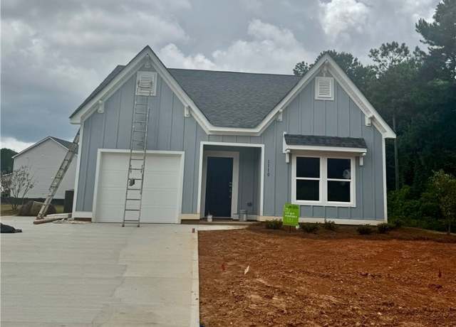 Property at 1110 Swift St, Opelika, AL 36801, 3 beds, 2 baths