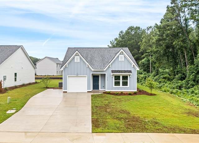 Property at 1110 Swift St, Opelika, AL 36801, 3 beds, 2 baths