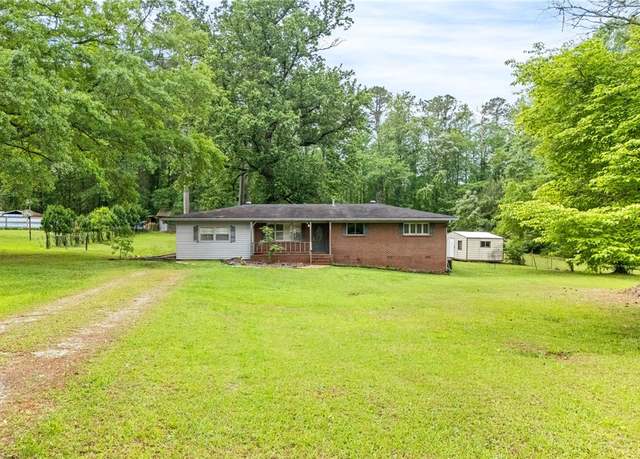 Property at 3509 Saugahatchee Lake Rd, Opelika, AL 36801, 3 beds, 1 bath