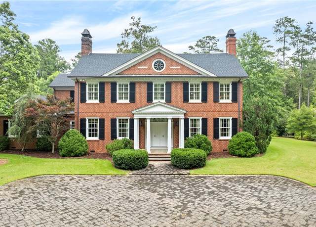 Property at 1601 Tanyard Rd, Lanett, AL 36863, 4 beds, 4.5 baths