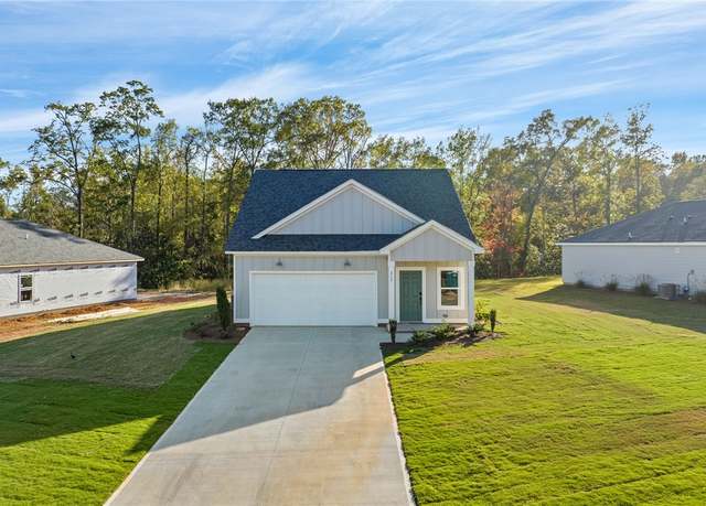 Property at 215 Gray St, Opelika, AL 36801, 3 beds, 2.5 baths