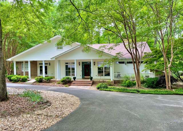 Property at 335 Forsythia Ct, Auburn, AL 36830, 6 beds, 5 baths