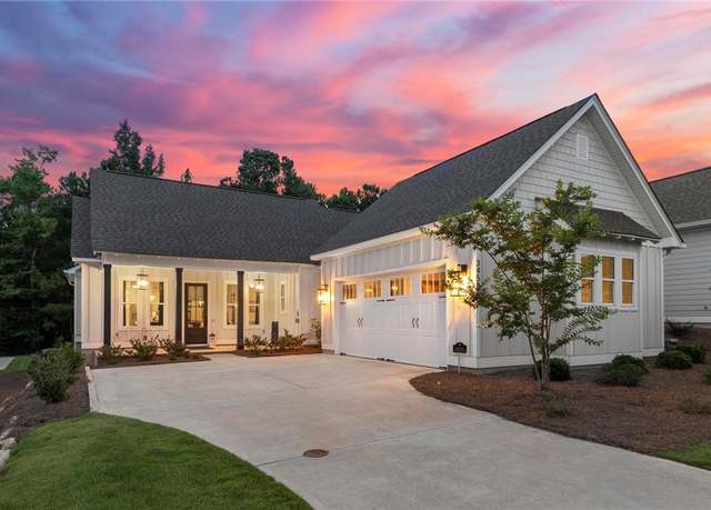 Property at 3458 Eagle Trl, Opelika, AL 36801, 3 beds, 2 baths