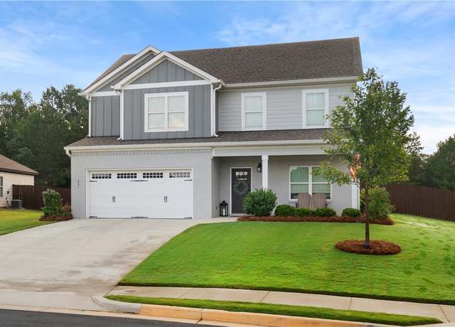 Property at 481 Bush Creek Dr, Opelika, AL 36801, 4 beds, 2.5 baths