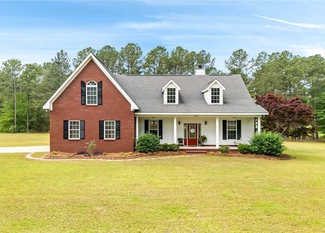 Property at 100 Lee Road 165, Opelika, AL 36804, 4 beds, 3 baths