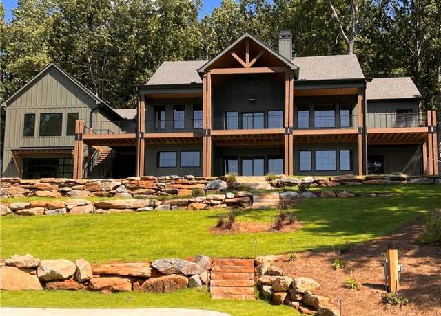 Property at 879 Windy Point Dr, Dadeville, AL 36853, 5 beds, 5.5 baths