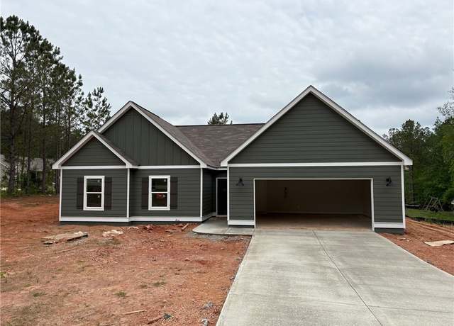 Property at 11 Lee Road 2132, Valley, AL 36854, 3 beds, 2 baths