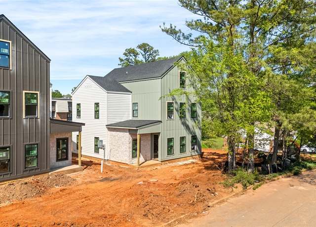 Property at 576 Pride Ave, Auburn, AL 36830, 5 beds, 4.5 baths