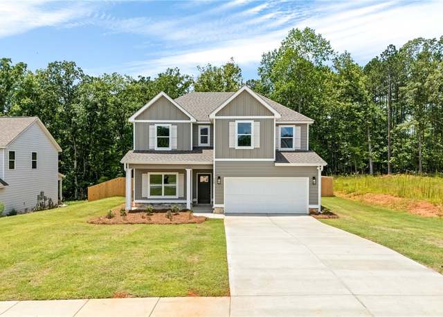 Property at 750 Mcdonald Dr, Opelika, AL 36801, 4 beds, 2.5 baths