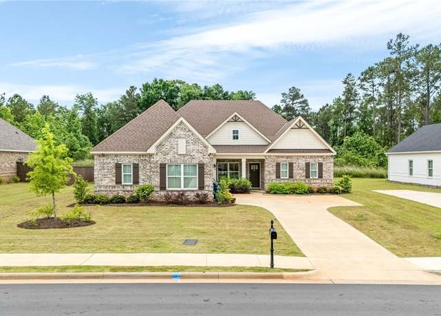 Property at 1331 Garrett Ln, Auburn, AL 36830, 5 beds, 4 baths