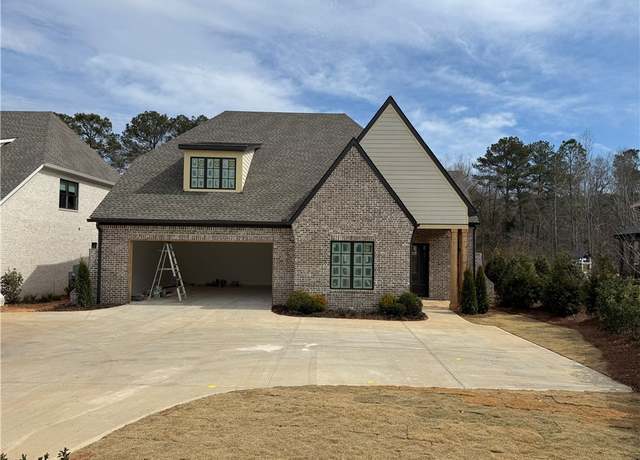Property at 1313 Magnolia Club Ct, Auburn, AL 36830, 5 beds, 4 baths