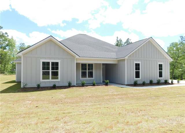 Property at 895 Lee Road 2087, Salem, AL 36874, 4 beds, 3 baths