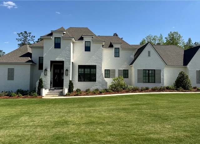 Property at 6508 Fernwood Cir, Opelika, AL 36801, 5 beds, 4.5 baths