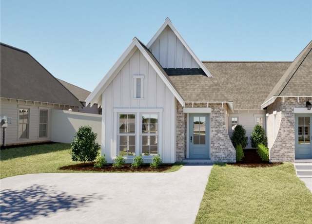 Property at 3244 Bradley Ln, Auburn, AL 36830, 2 beds, 2 baths