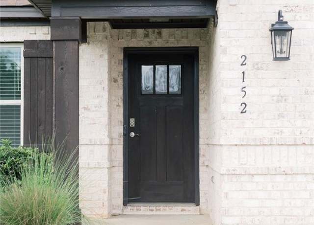 Property at 2152 Armistead Ln, Auburn, AL 36830, 5 beds, 3 baths